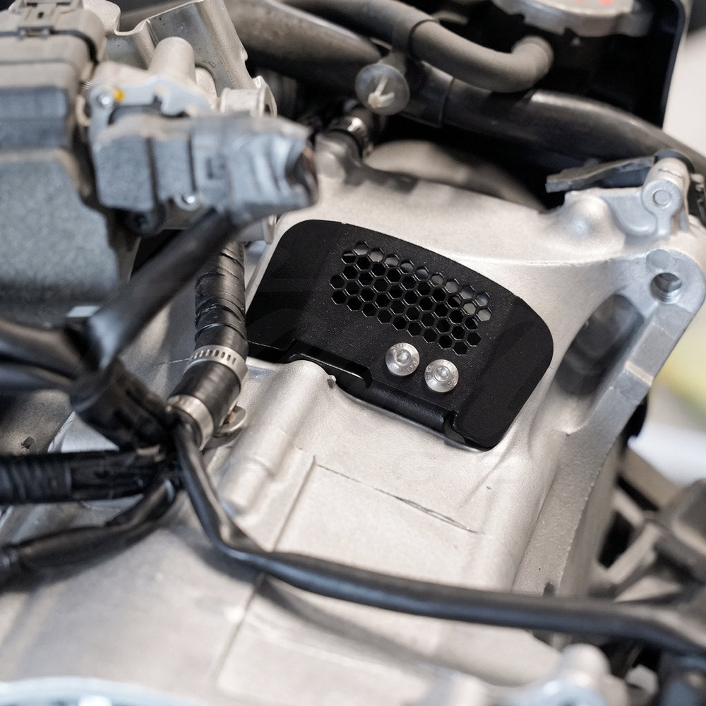 Chimera Engineering Honda PCX 150 Stator Vent Cover - Black