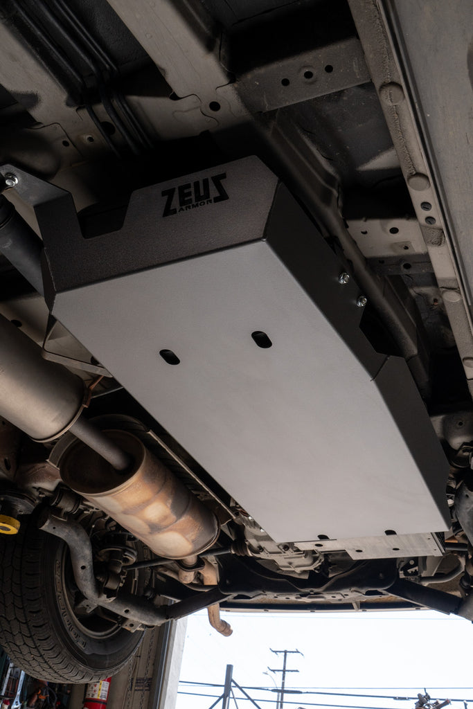 Zeus Armor Gas Tank Skid Plate - Honda Element (2003-2011