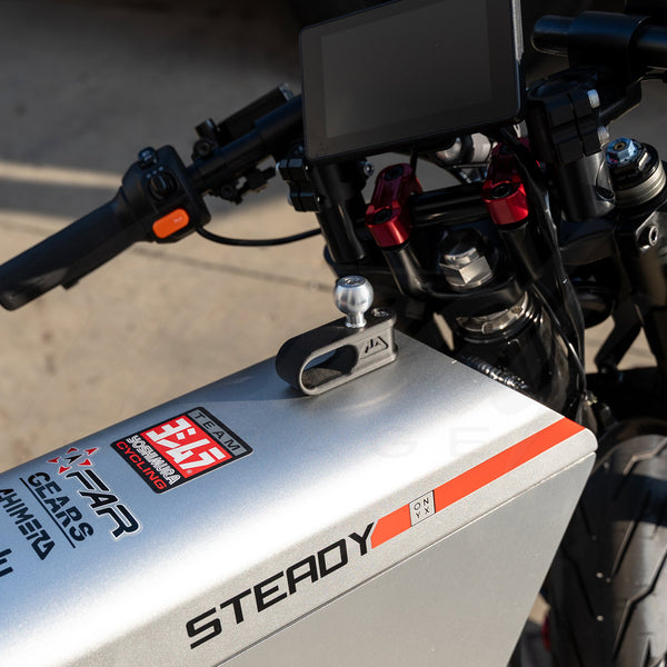 CHIMERA ENGINEERING TOP BATTERY COVER HANDLE - ONYX RCR 80V