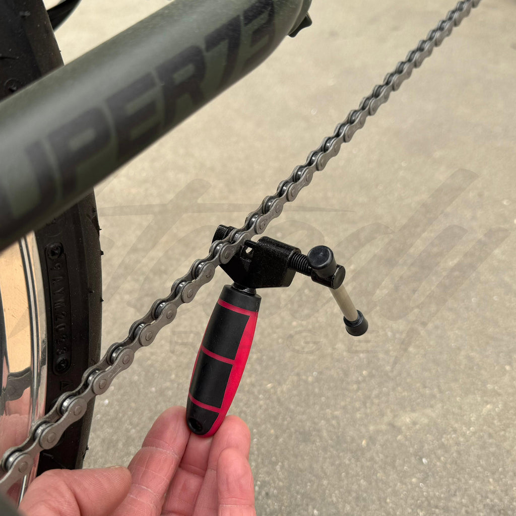 BikeMaster Bicycle Chain Rivet Extractor Chain Breaker Tool
